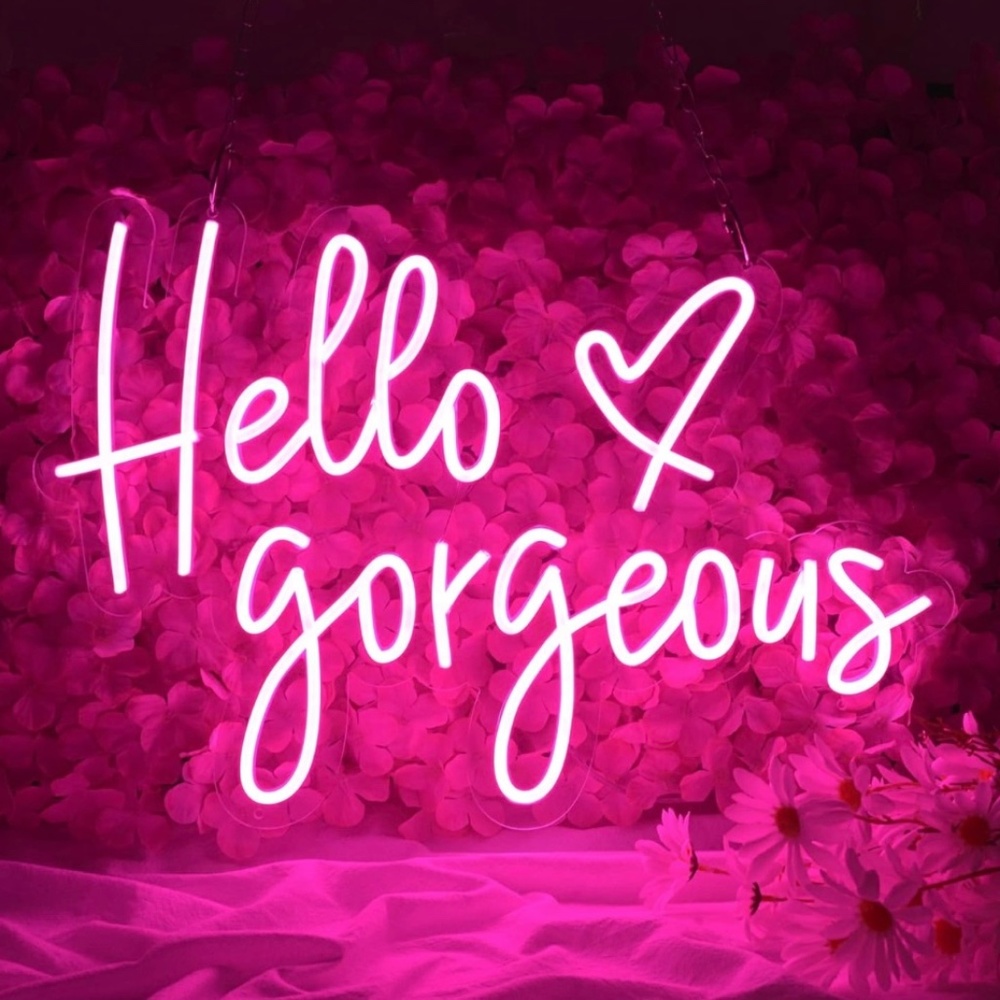 Meet your Posher, Kim K 🩶